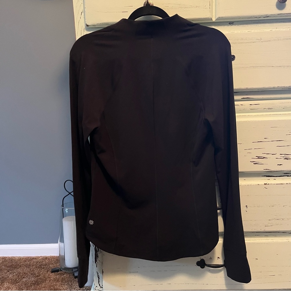 Athleta Black Salutation Half Zip Staple Piece. Size Large. - Picture 5 of 6